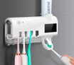 Obrázek z Držák na zubní kartáčky s dávkovačem pasty a UV sterilizátorem 