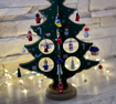 Obrázek z Kreativní dřevěný vánoční stromek s ozdobami - velikost střední 30cm 